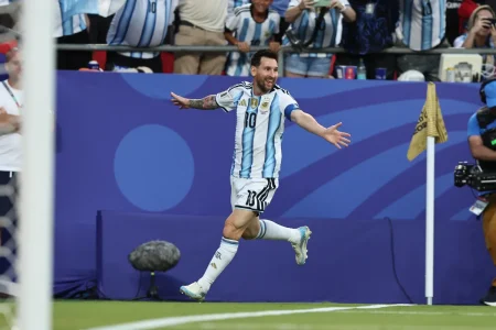 Did Lionel Messi Break the World Cup Goal Record vs Algeria?