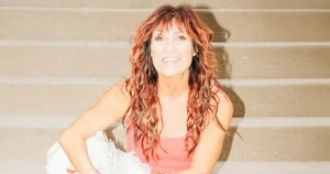 Jo Dee Messina Reveals Inspiration Behind New Album and What She Misses Most About ’90s Nashville (Exclusive)