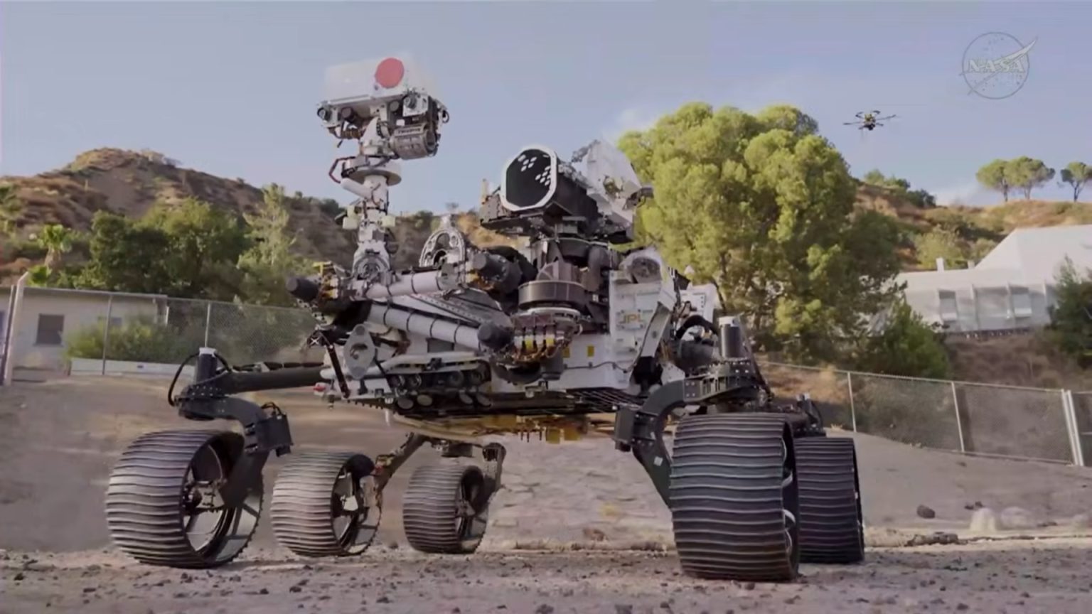 NASA considers sending a spare Mars rover to the moon