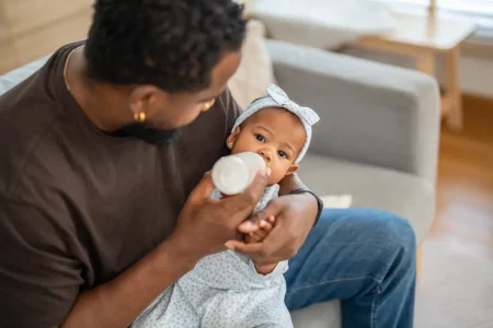 Baby not eating? Spitting up? The feeding red flags to watch for — and what’s actually normal