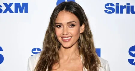 Jessica Alba Swapped Sneakers for This Elevated Shoe Trend — And It Completely Transformed Her Look