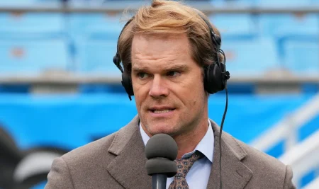 Greg Olsen Being Considered to Replace Tony Romo at CBS: Report
