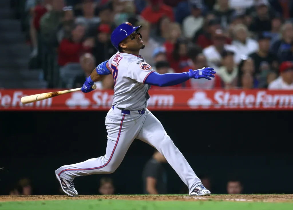 Mets Release 6-Year MLB Veteran Infielder