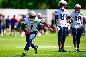 All Eyes Are on AJ Brown During Patriots’ Training Camp