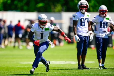 All Eyes Are on AJ Brown During Patriots’ Training Camp