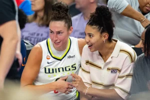 Wings Coach Shares Telling Azzi Fudd Message After Clinching Playoff Spot