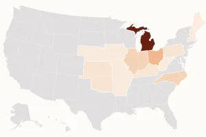 Map Shows 17 States Hit by Largest Cyclospora Outbreak Linked to Lettuce