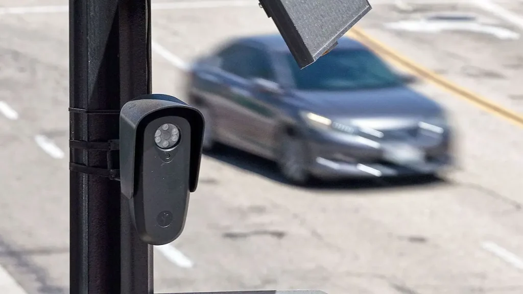 Hawley rips Flock’s sprawling surveillance web as Texas cities cut cameras over privacy and data fears