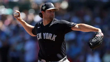 Chris Sale and Gerrit Cole set up a pitching duel as Atlanta Braves host the New York Yankees