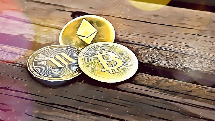 Crypto Giants Resume Buying: Notable Movement in Bitcoin, Ethereum, and Solana