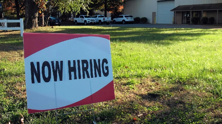 rewrite this title into a single title (don’t suggest multiple titles, just choose one, and don’t add “ to the title): Bitcoin rally takes a breather ahead of key U.S. employment data: Crypto Week Ahead