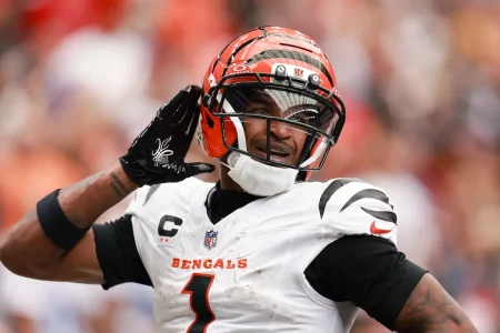 Bengals WR Ja’Marr Chase Goes Viral With Early Catch of the Year Contender