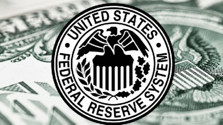 Renowned Economist Urges Fed to Raise Interest Rates in September