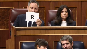 Spanish opposition leader calls prime minister a ‘traitor’ over Ceuta migrant crisis