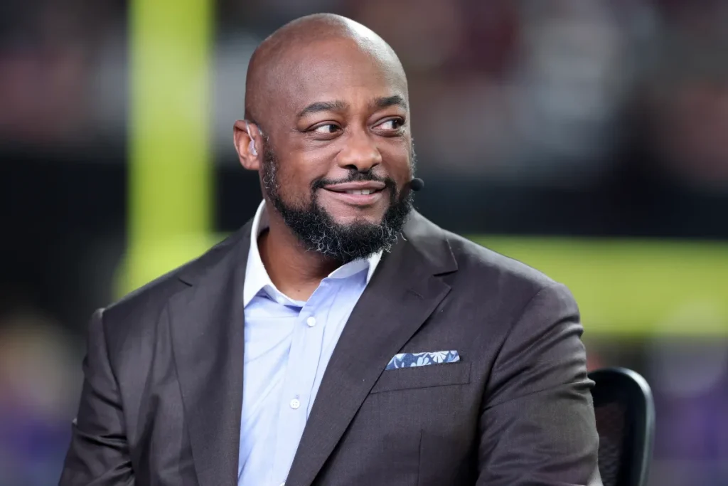 Mystery NFC Team Eyeing Mike Tomlin for Head-Coaching Job: Report