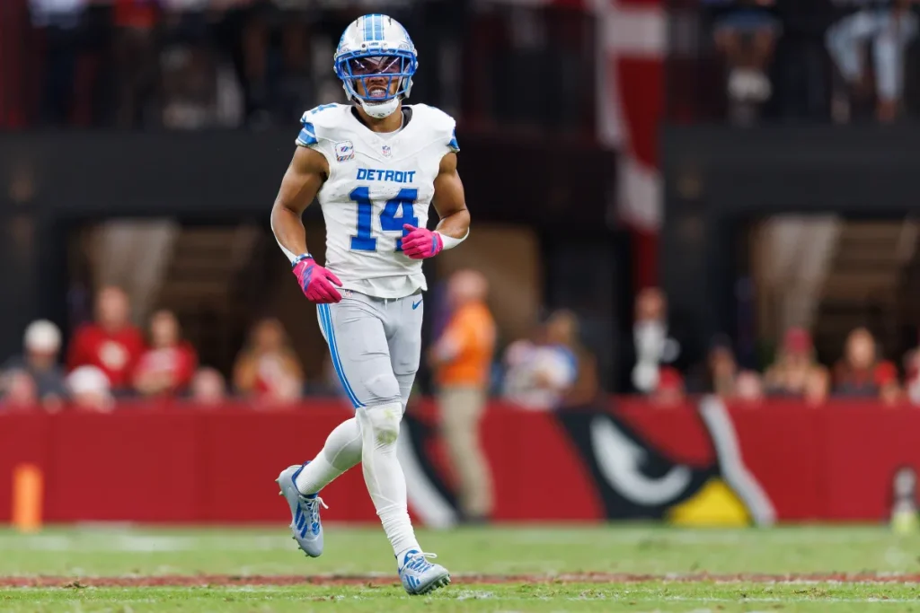 Lions’ Amon-Ra St. Brown Makes NFL History at Justin Jefferson’s Expense