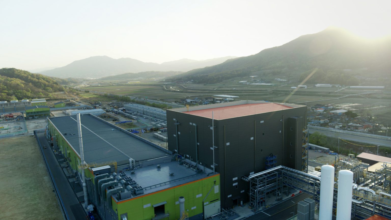 Seattle-area startup Group14 raises $169M, plans battery materials factory in Spain