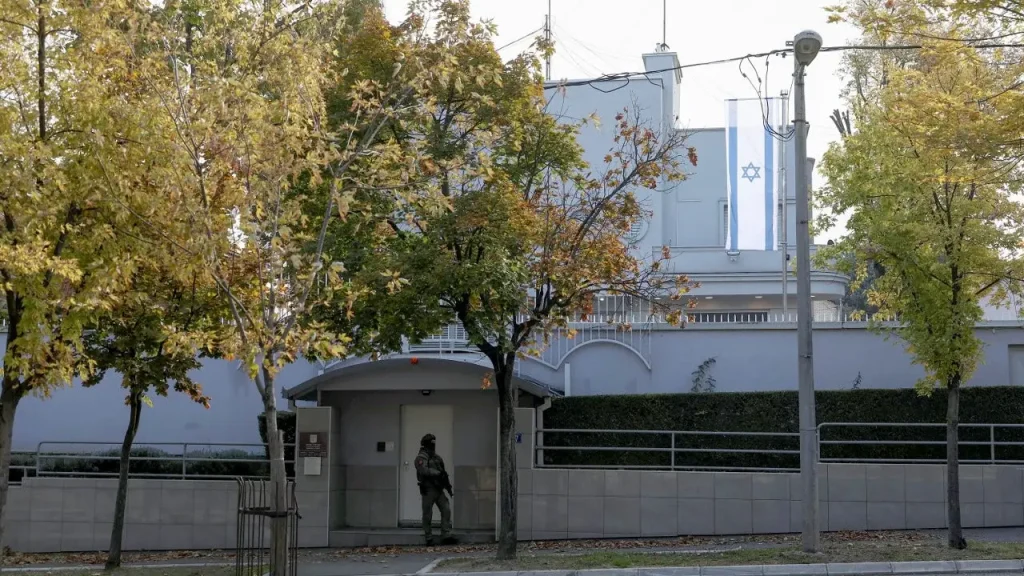 Attacker shouting ‘Allahu Akbar’ killed outside Israeli Embassy in Serbia, police say